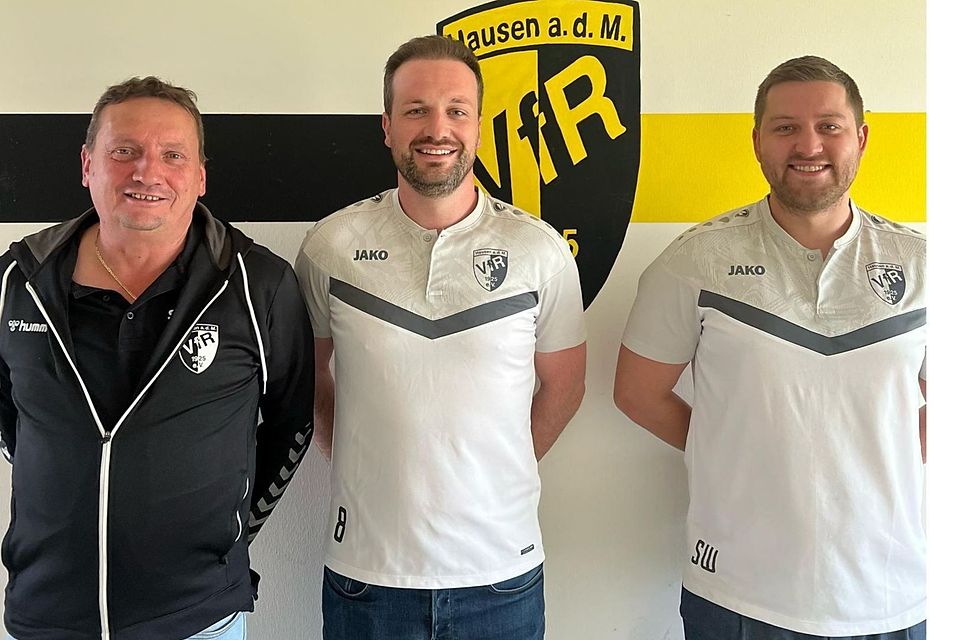 Von links: Sportlicher Leiter, Frank Nothstein, Interimscoach Flo Baur, Sportvorstand Basti Wiesler Von links: Sportlicher Leiter, Frank Nothstein, Interimscoach Flo Baur, Sportvorstand Basti Wiesler