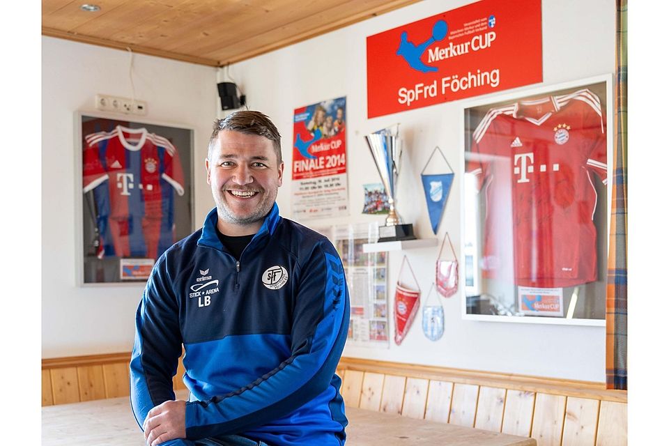 Gute Jugendarbeit: Stolz sind die Spotfreunde und SF-Seniorenleiter Lukas Biberger auf den erfolgreichen Nachwuchs.