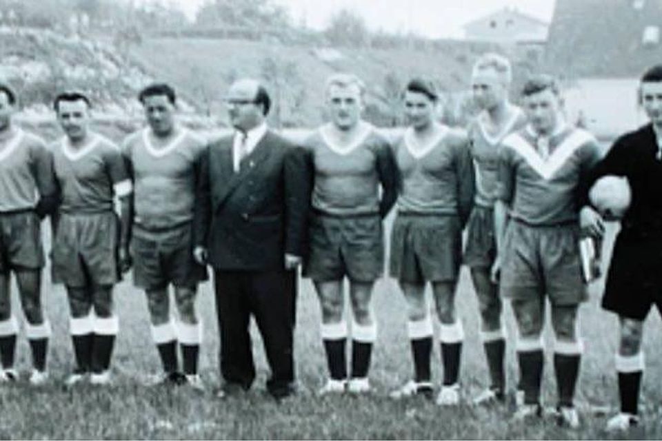 Platzeinweihung an der Lindenstraße: Das FCI-Team 1959.
