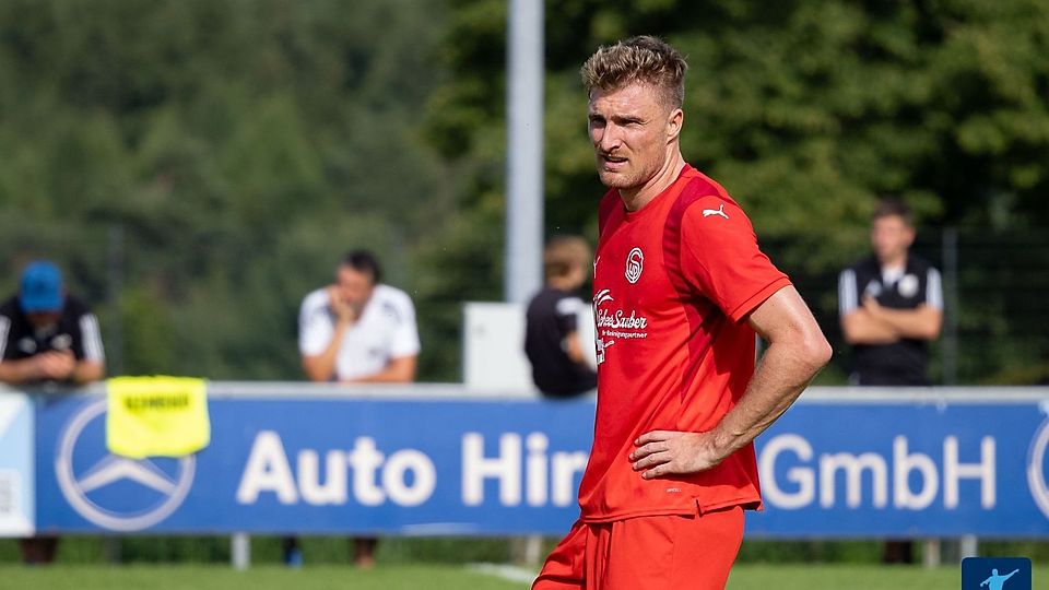 Erfahrener Innenverteidiger-Haudegen: Plattlings Spielertrainer Tobias Eckl 