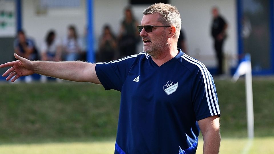 Stand ab Sommer 2022 an der Seitenlinie des TSV Bernhardswald: Richard Warlimont.