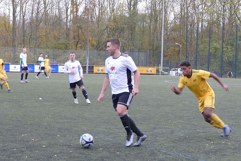 Grün-Weiß Brauweiler siegte zum Jahresabschluss.