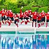Gingen erst nach der Saison baden: die Spieler des TuS Bonndorf II | Foto: Wolfgang Scheu