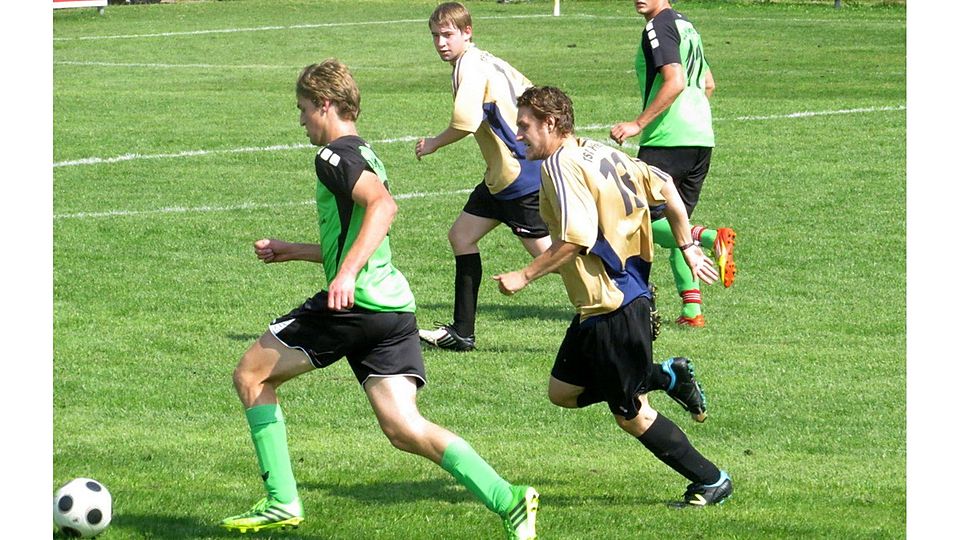 Die DJK Neuhaus will wieder an die Spitze der B-Klasse 5 stürmen und somit haben sich die Verantwortlichen für die Vorbereitung viel vorgenommen. F: Sarah Scheidler