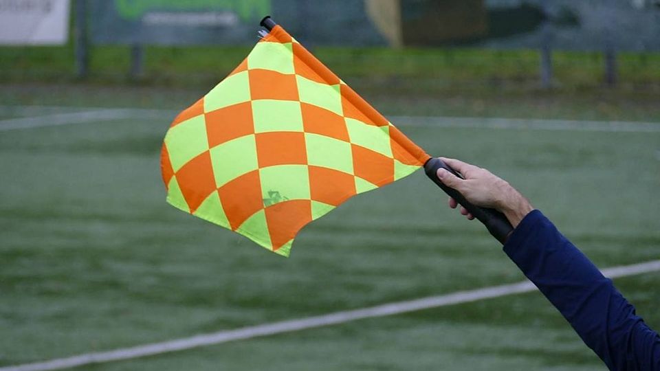 Das Spiel zwischen dem TuS Grün-Weiß Wuppertal 2 und Rot-Weiß Heiligenhaus wurde abgebrochen.