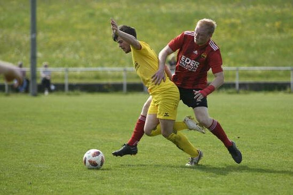 SV Münsing (gelb) hätte gegen FC Real Kreuth durchaus Punkte holen könnte, schaffte es aber nicht.