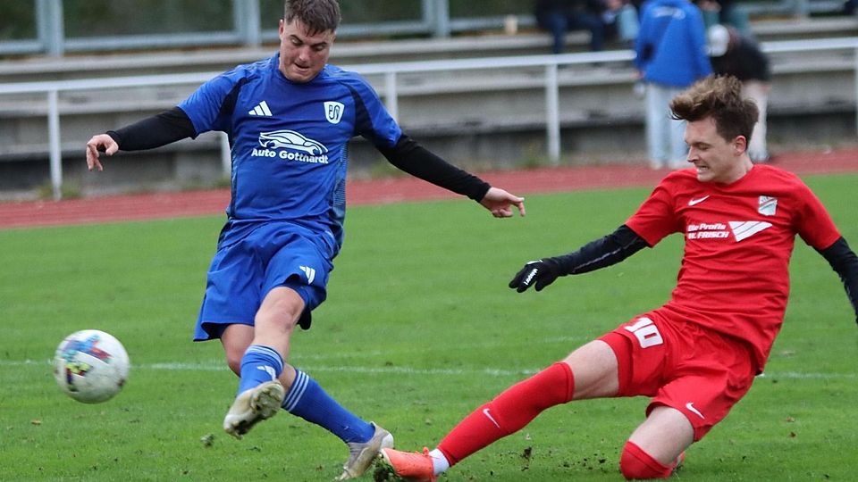 Putzbrnner SV : VfB Forstinning, 12.10.2025,Foto: MichalekVitus Jäger