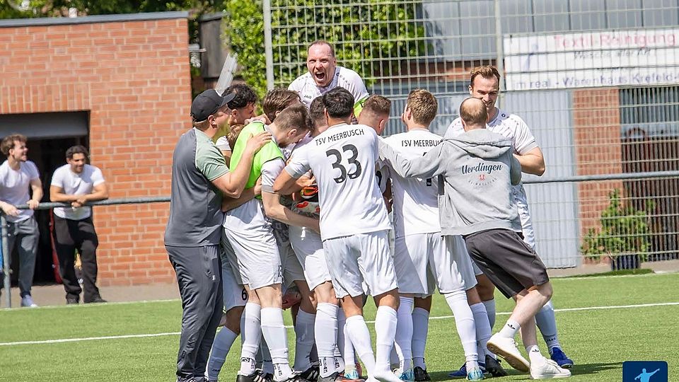 Der TSV Meerbusch III jubelt im Tor-Spektakel gegen den VfB Uerdingen gleich fünfmal. 
