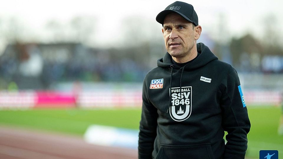 Trainer Robert Lechleiter