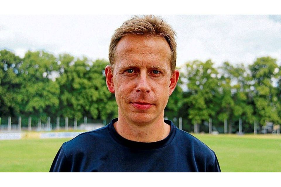 Der ehemalige Bundesligaprofi Jörg Heinrich lebt in Falkensee.  ©Steffen Kretschmer