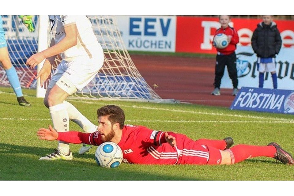 Nein, am Boden war Stefan Schimmer mit dem FC Memmingen wahrlich nicht. Stattdessen wurde der Stürmer für seinen Trainingsfleiß mit reichlich Toren belohnt.    F: Will
