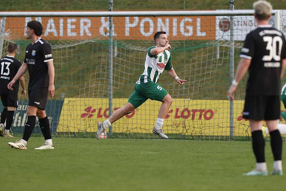 Zu diesem Zeitpunkt glücklich fiel der SVS-Führungstreffer per Szili-Kopfball.