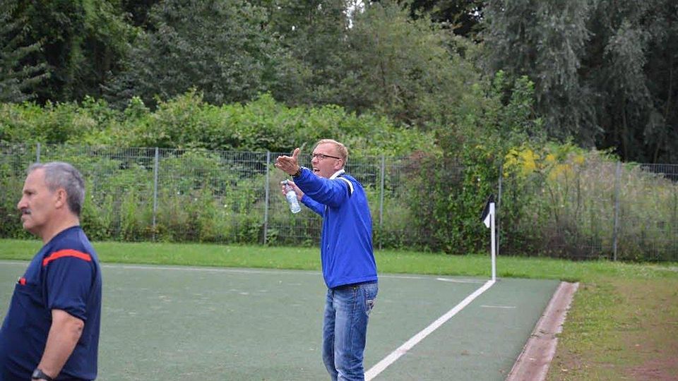Bis zur Entlassung im Winter coachte Marcus Feinbier den FC Leverkusen. Nun wartet er auf eine neue Herausforderung., Foto: Kämpf
