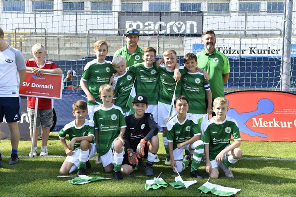 Die Nachwuchskicker des SV Eichenried werden zukünftig von der C- bis zur A-Jugend mit dem FC Moosinning eine Spielgemeinschaft bilden. Schlaf