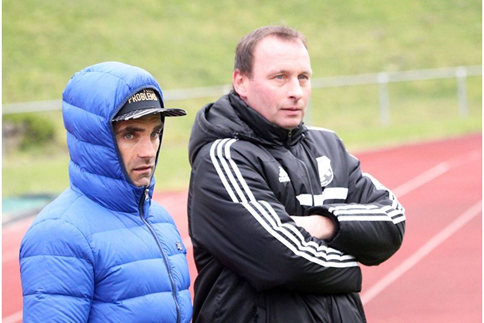Entspannter Platz fünf: Michael Schenker (rechts) und sein aktueller Co-Trainer Alessandro Cuppuleri | Foto: Uwe Rogowski