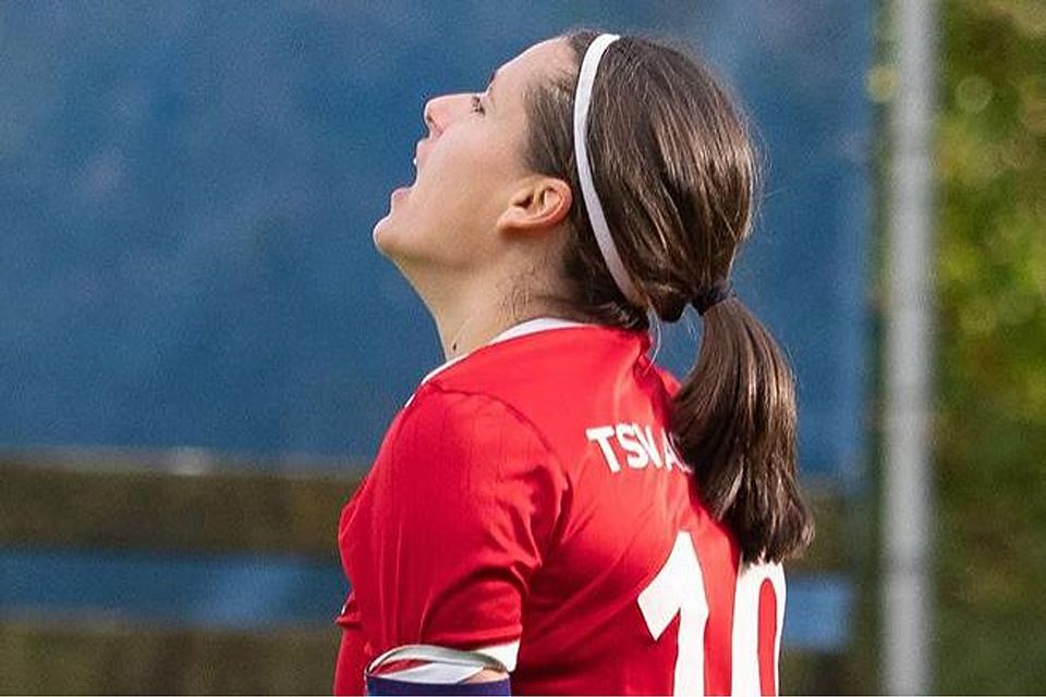 Darf doch nicht wahr sein: Der TSV mit Torjägerin Sandra Funkenhauser verlor. sro