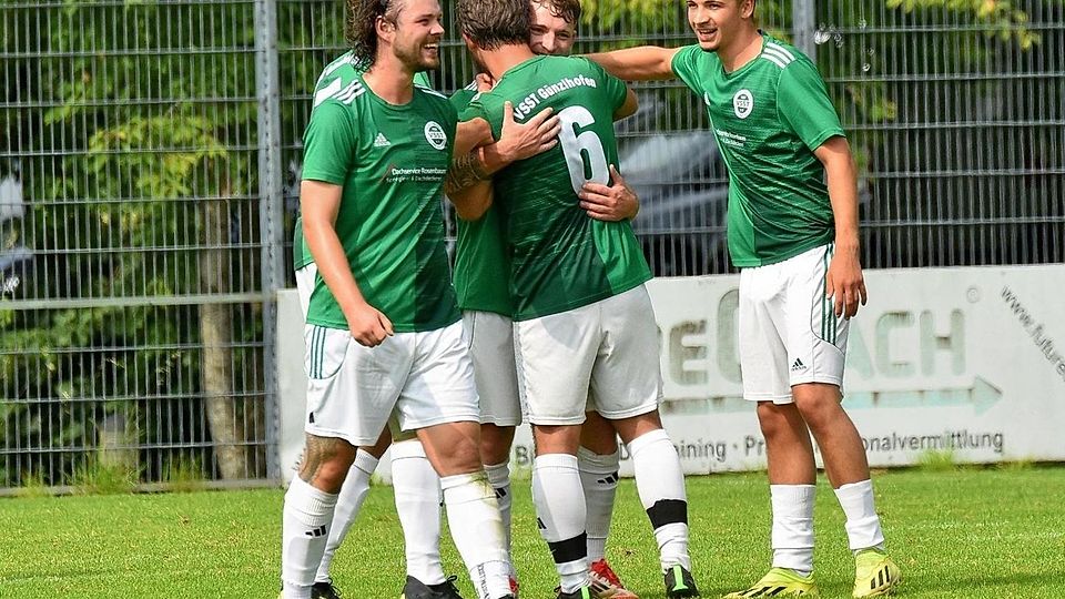 Die Fußballer des VSST Günzlhofen.