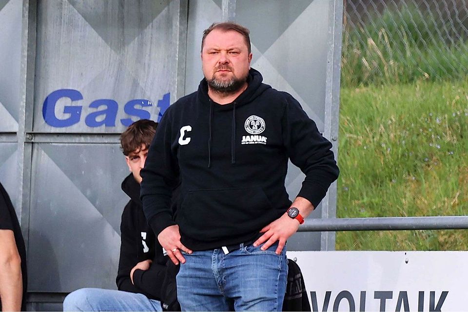 Heiko Baumgärtner verlängert beim TSV Dorfen