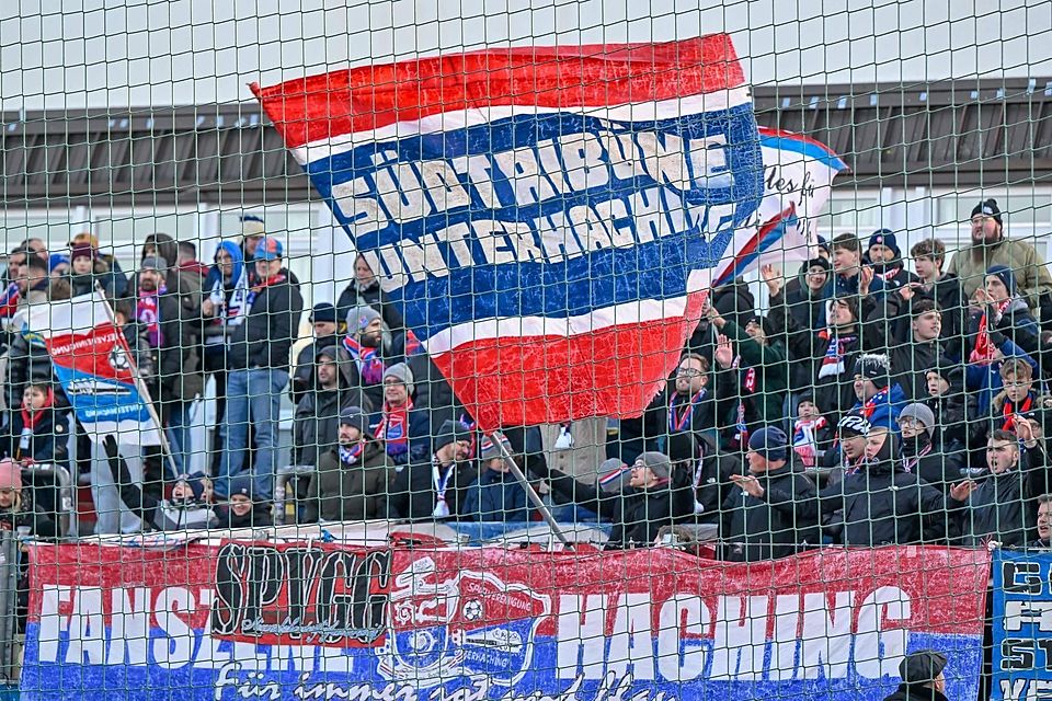 Die SpVgg Unterhaching musste das Heimspiel am Sonntag gegen Hansa Rostock wegen Sicherheitsbedenken absagen.