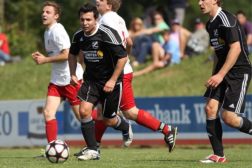 Ersin Gedikaslan wird Spielertrainer beim TSV Aschenau. F: Werner Grübl