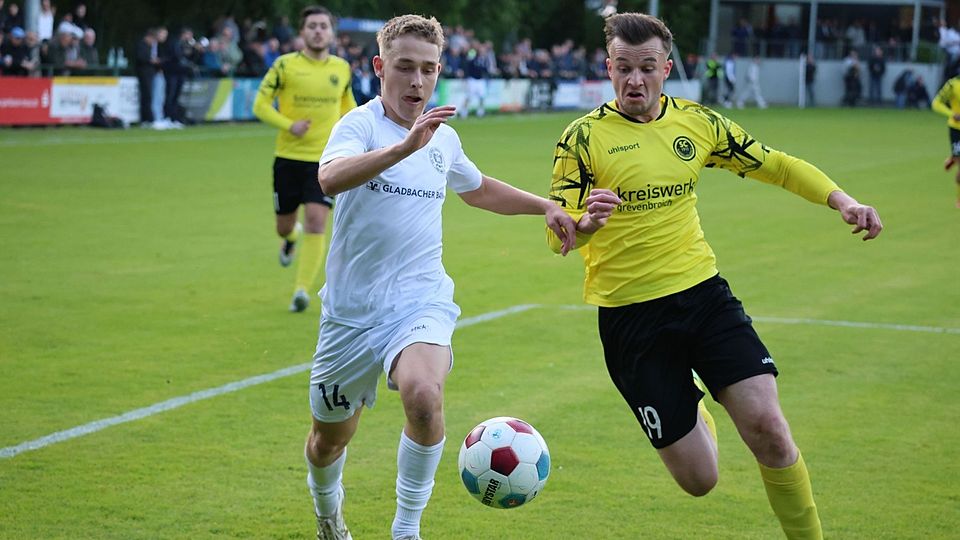 Jüchen setzte sich in der Nachspielzeit gegen den SC Kapellen durch.