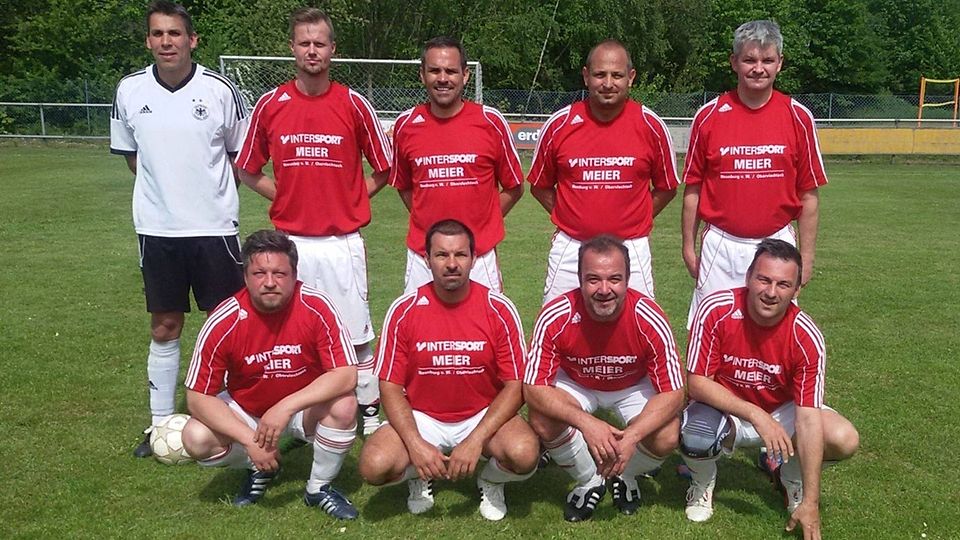 Der TSV Oberviechtach gewann den Ü40-Cup. Foto: ra