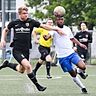 Brisantes Derby: Das Duell zwischen Kurdistan Düren (l.) und den Sportfreunden.