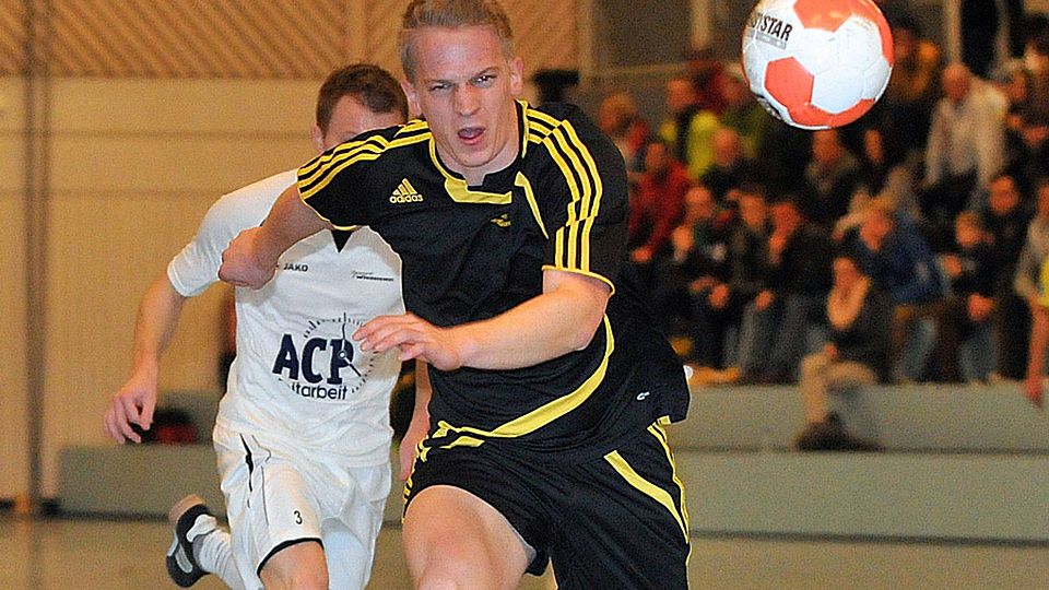 Der TSV Mindelheim um Gottfried-Hubert Wesseli durfte sich schon im vergangenen Jahr an der neuen Variante Futsal versuchen. In diesem Jahr wird nun auch die Unterallgäuer Hallenmeisterschaft nach den neuen Regeln ausgespielt.  Archivfoto: Andreas Lode