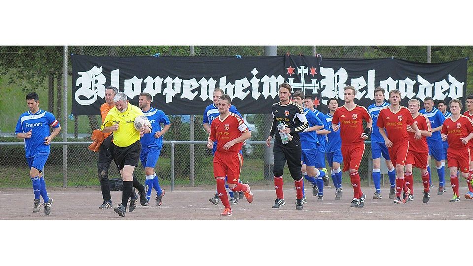"Kloppenheim Reloaded" - Beim letzten Spiel auf dem Hartplatz gelang der SG  Igstadt/Kloppenheim ein eindrucksvoller Erfolg (Bild: Tom Klein)