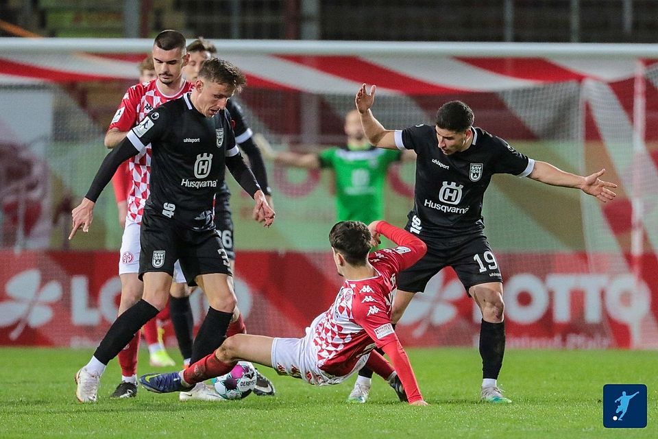 Zum Saisonstart empfängt die Zweitvertretung des FSV Mainz die Ulmer Spatzen.