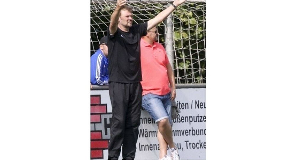 Möchte zu Hause ungeschlagen bleiben: Wackernheims Trainer Fred Bak empfängt mit seinem Team die Essenheimer.	Foto: hbz/Sämmer