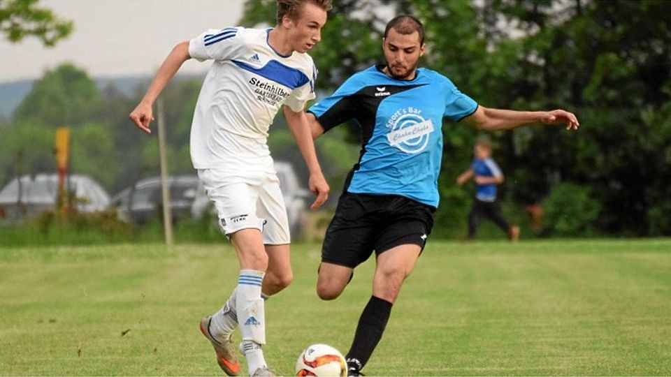 Der SV Floss ist zu Gast in Roggenstein. F: Rosenau