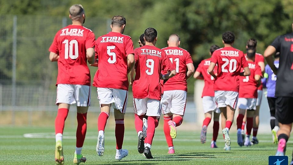 Großer Umbruch beim FC Türk Kelsterbach, der sich mit 18 Neuzugängen für die Rückrunde wappnet.