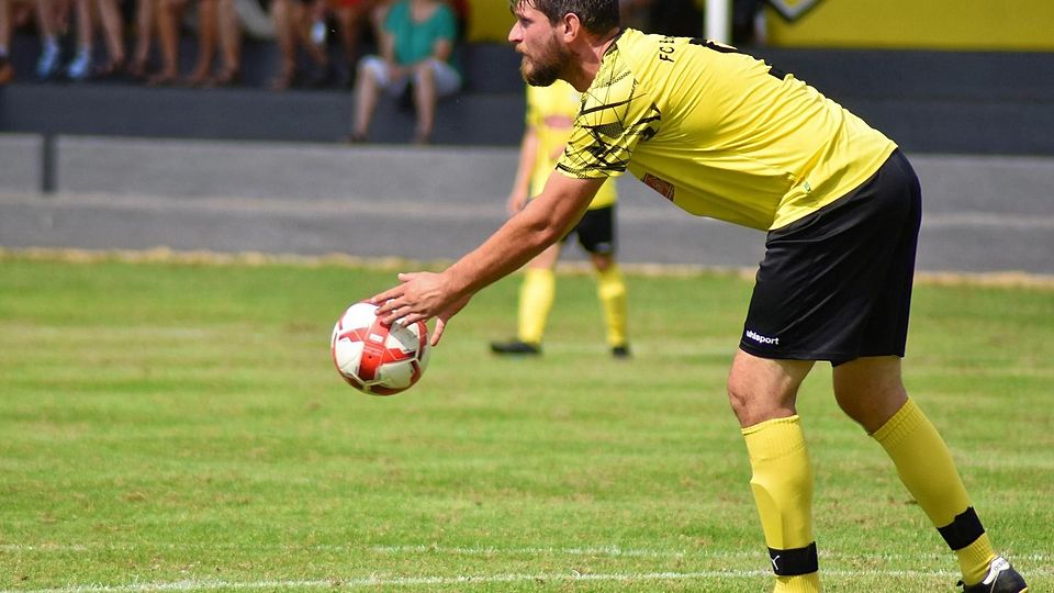 Tobias Schwarz vom FC Emmering.