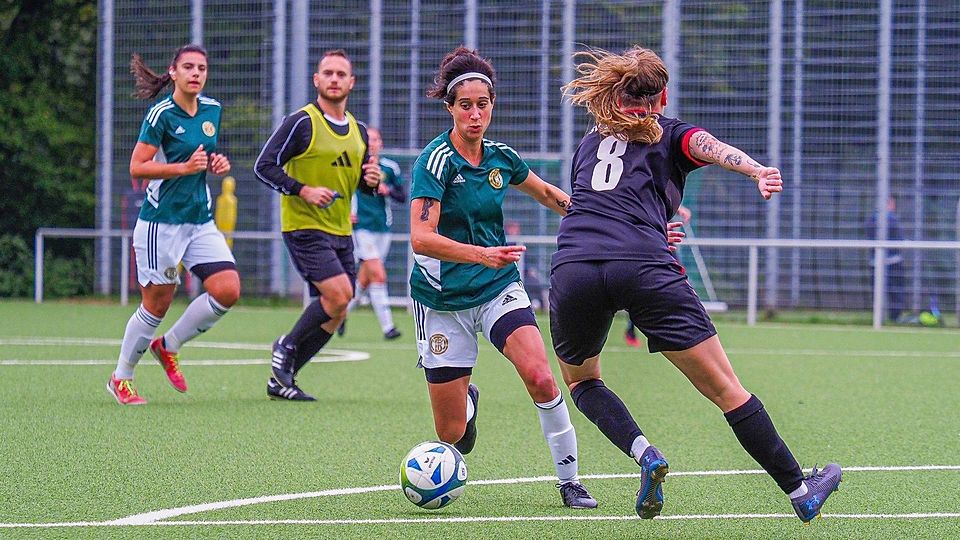 Seyfi und ihre Teamkolleginnen haben auch in der Bezirksoberliga keine Mühe. Der Aufstieg in die Landesliga scheint eine Frage der Zeit.