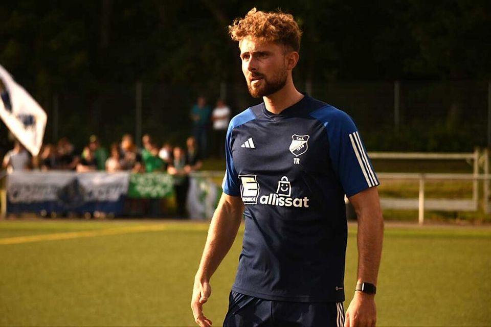 Trainer Henning Knuth (TuS Rotenhof).