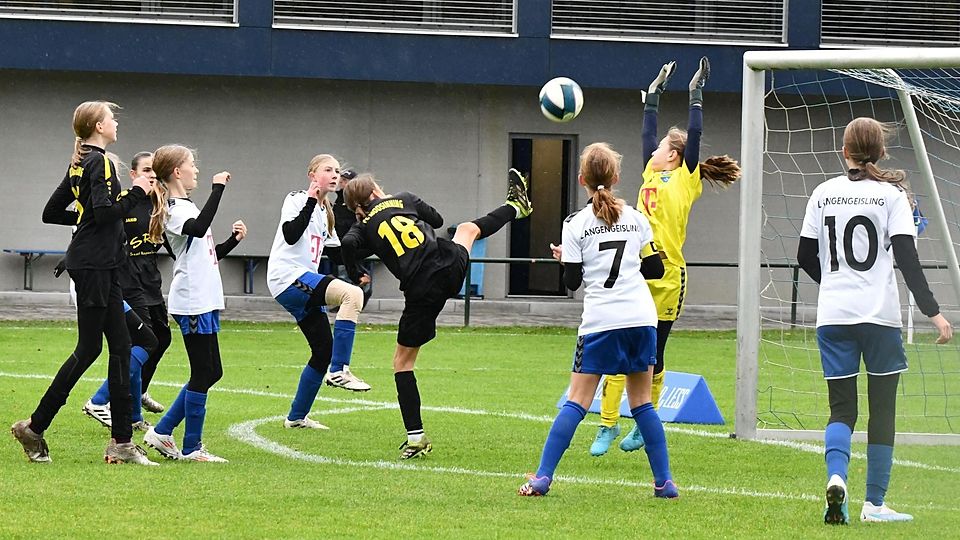 Jugendspiel der Woche Moosinning Langengeisling D-Juniorinnen