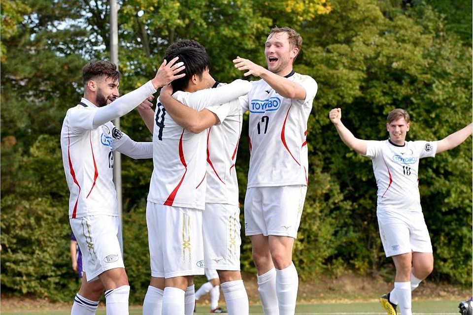 Auch in Baumholder wollen die Spieler des FC Basara Mainz wieder jubeln. Auch in Baumholder wollen die Spieler des FC Basara Mainz wieder jubeln.