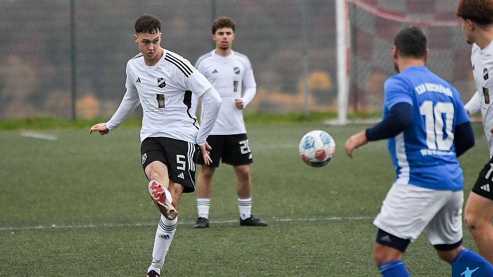 Die SG Weinsheim führt die Tabelle der Bezirksliga Nahe souverän an.