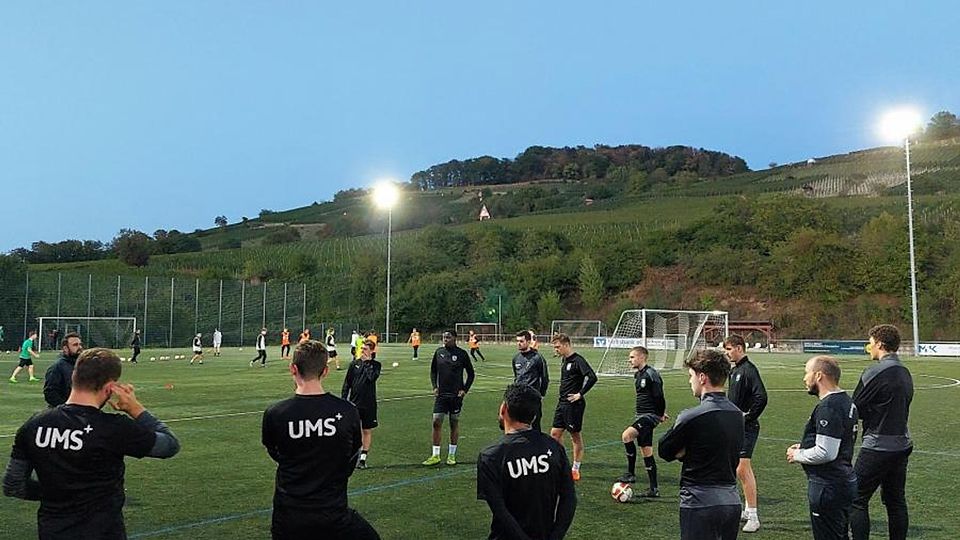 Am Sonntag ab 19 Uhr erwartet der FC Starkenburgia Heppenheim II den SV Schwanheim zum Auftakt der Relegationsrunde. (Archiv) 	Foto: Axel Künkeler