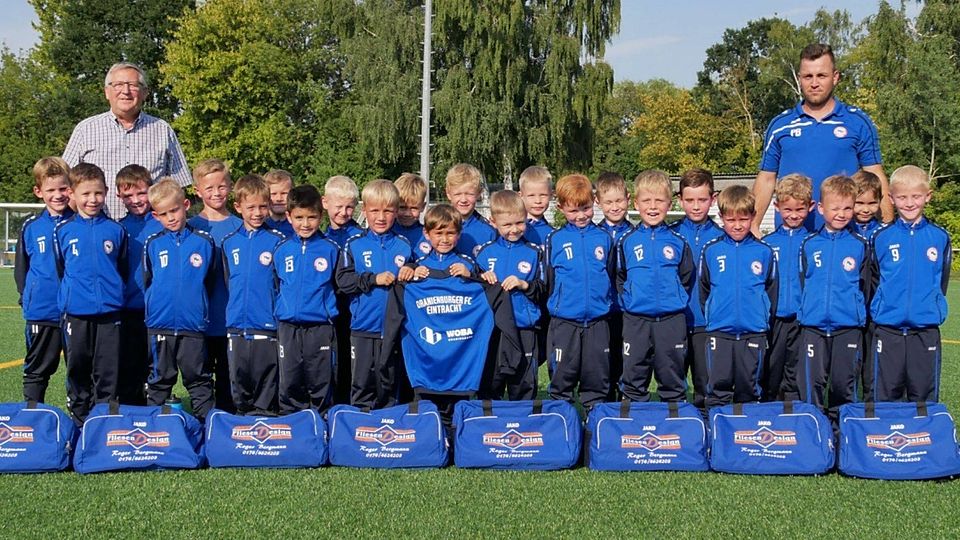 Neu ausgerüstet: die Jüngsten im Dress des Oranienburger FC Eintracht.
