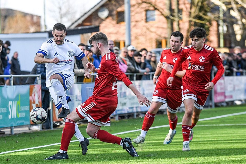 Auf Wiedergutmachung aus: Die Spieler von Lendersdorf und Langerwehe.