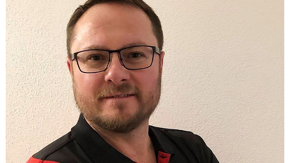 Markus Stigler ist „alter“ und neuer Trainer des DJK-SV Lengenfeld.