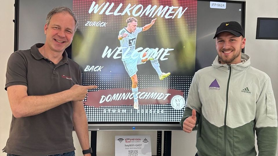 Sichtlich erfreut über die Reunion: Michael Gordalla (l.), 1. Vorsitzender des SVM und Dominic Schmidt