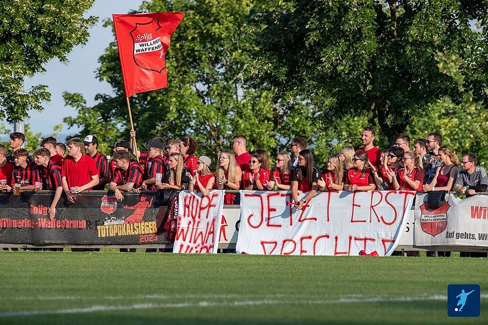 Die anstehende Relegation wird wieder ein Fest für Fußballfans.