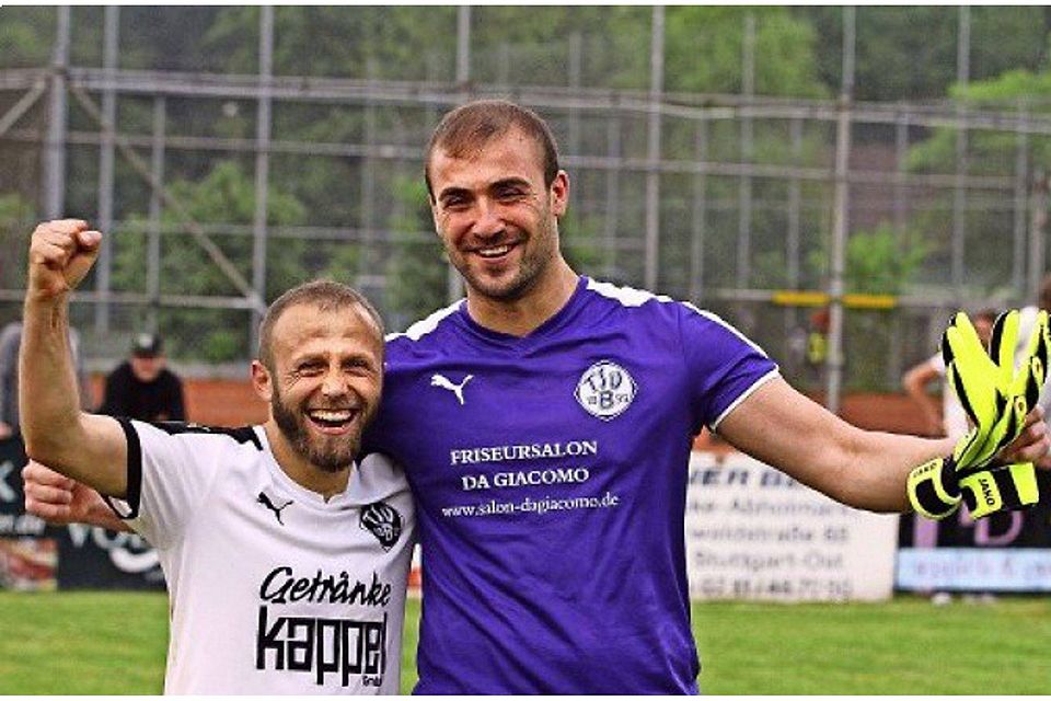 Mustafa Akcay (links) und Torhüter Tayfun Özcan (rechts) sind mit dem TSV Bernhausen Favorit auf den Aufstieg.. Foto: Yavuz Dural