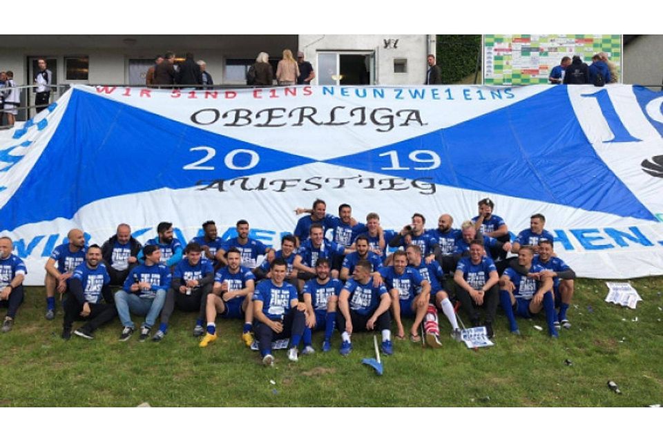 Die Meistermannschaft der Westfalenliga Staffel 2 2018/2019: der RSV Meinerzhagen.   Foto: Verein