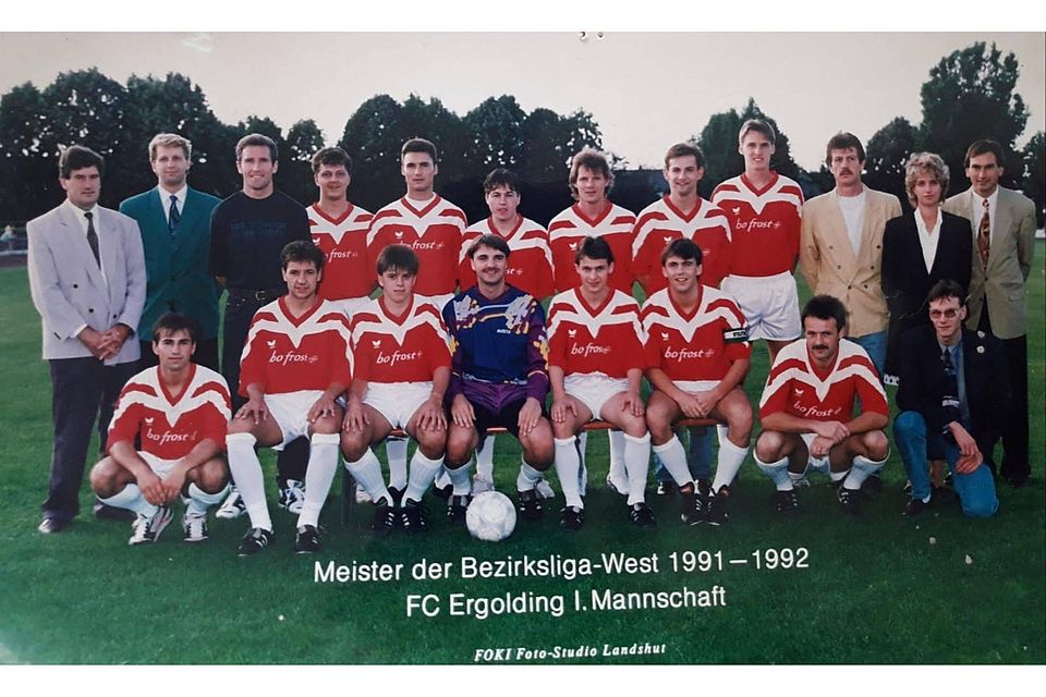 Die Meistertruppe des FC Ergolding im Jahr 1992