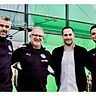 Rettungsmission in Fürth: (v.l.) Hachings Rekordspieler Danny Schwarz mit Chefcoach Heiko Vogel, Sportchef Stephan Fürstner und Aleksandro Petrovic.