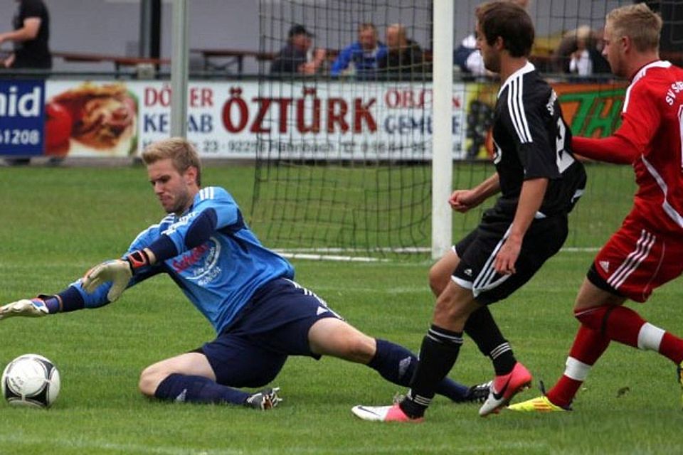 Hahnbachs Keeper Peter Pamler wird gefordert sein, seinen Kasten in Schwarzhofen sauber zu halten Foto: Alexander Graf